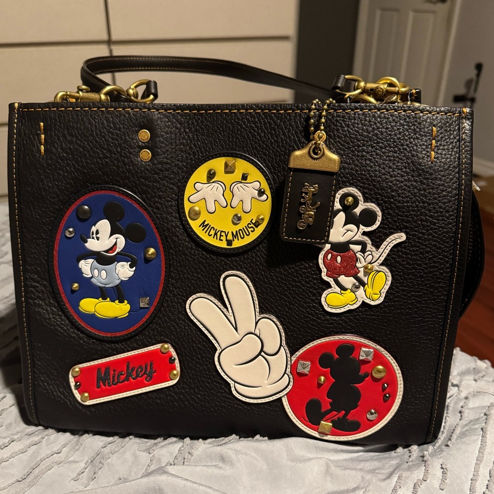 Coach rogue Mickey patches (rare)